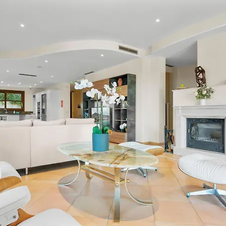 Vila Luxury Robledal By Mabiente - Views Of The Sea And The Golf Course *